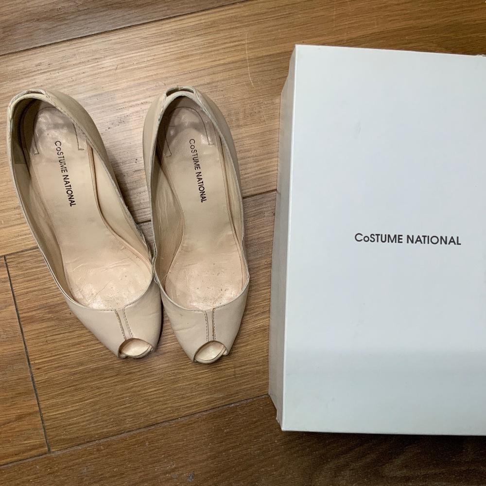 Costume National Ivory Leather Shoes.  Size 6 1/2